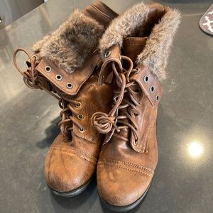 Women’s Brown Boots - Almost New